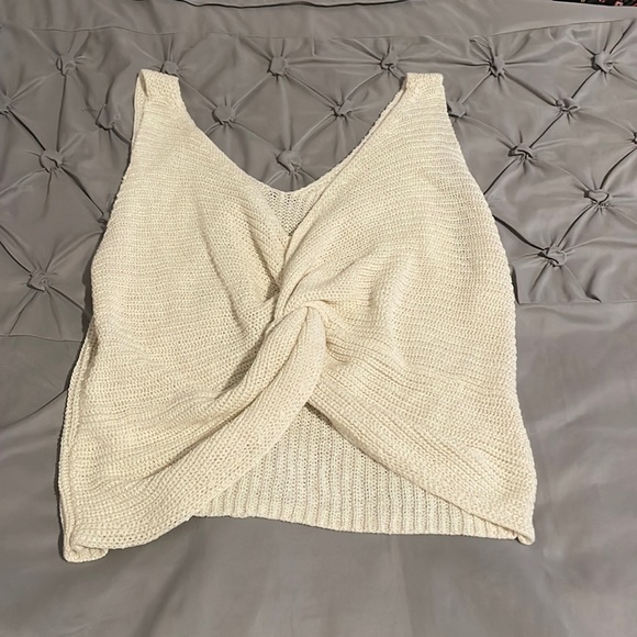 Bar lll Cropped Top Size XS - Picture 2 of 8